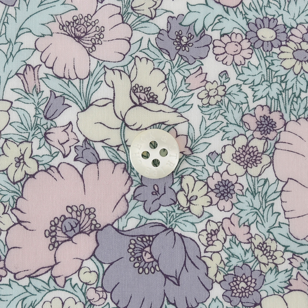 リバティプリントラミネート　Meadow Song ◎J23D(ラベンダー・ピンク系)