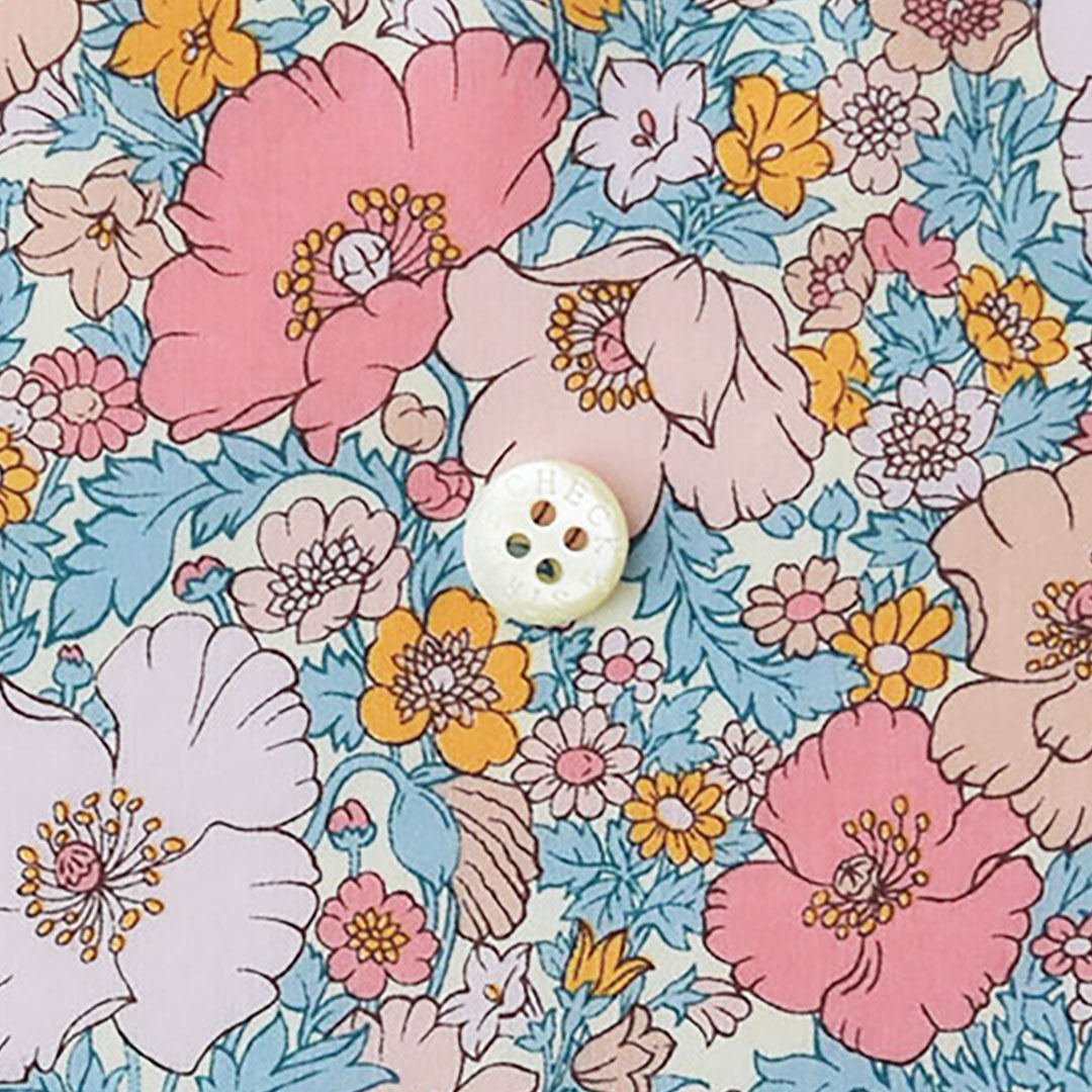 リバティプリントラミネート　Meadow Song 22AT(ピンク系)