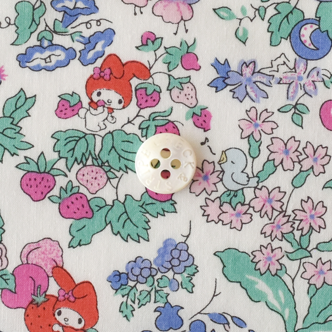 Nancy's Orchard　J25Ｃ(白地にピンク)