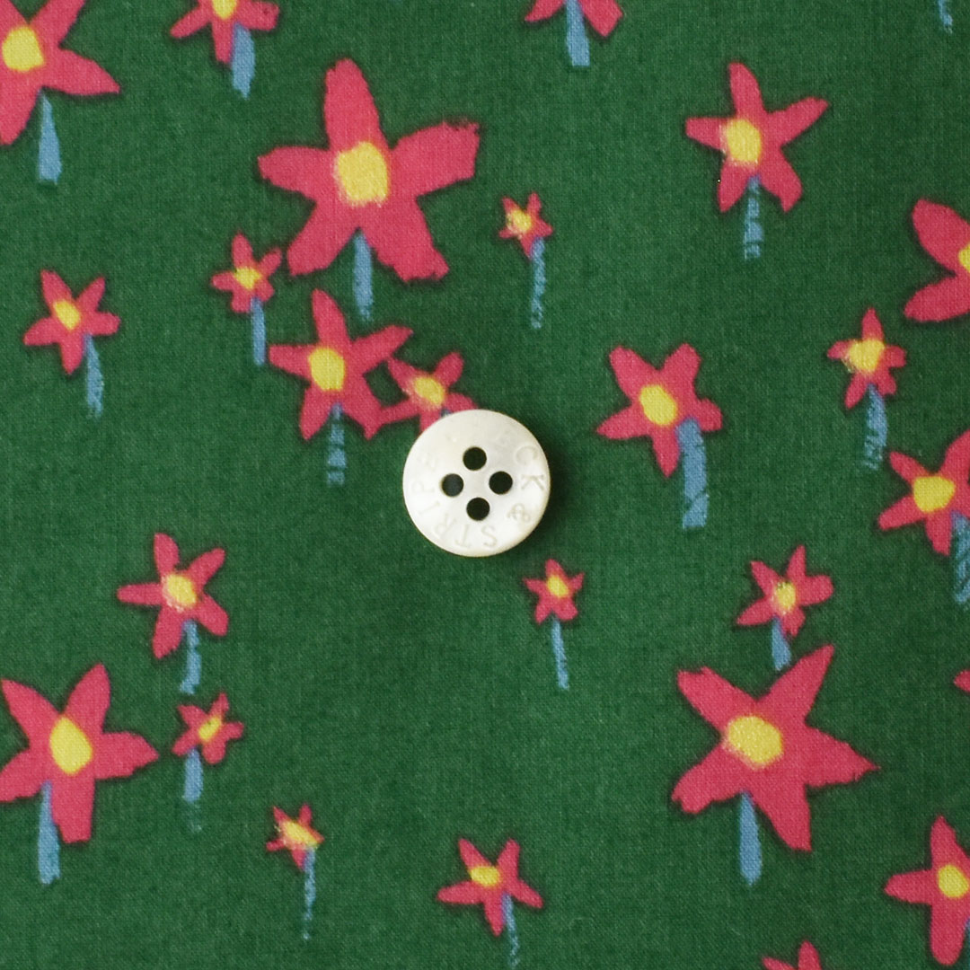 リバティプリント　Bright Night J23D(グリーン系)