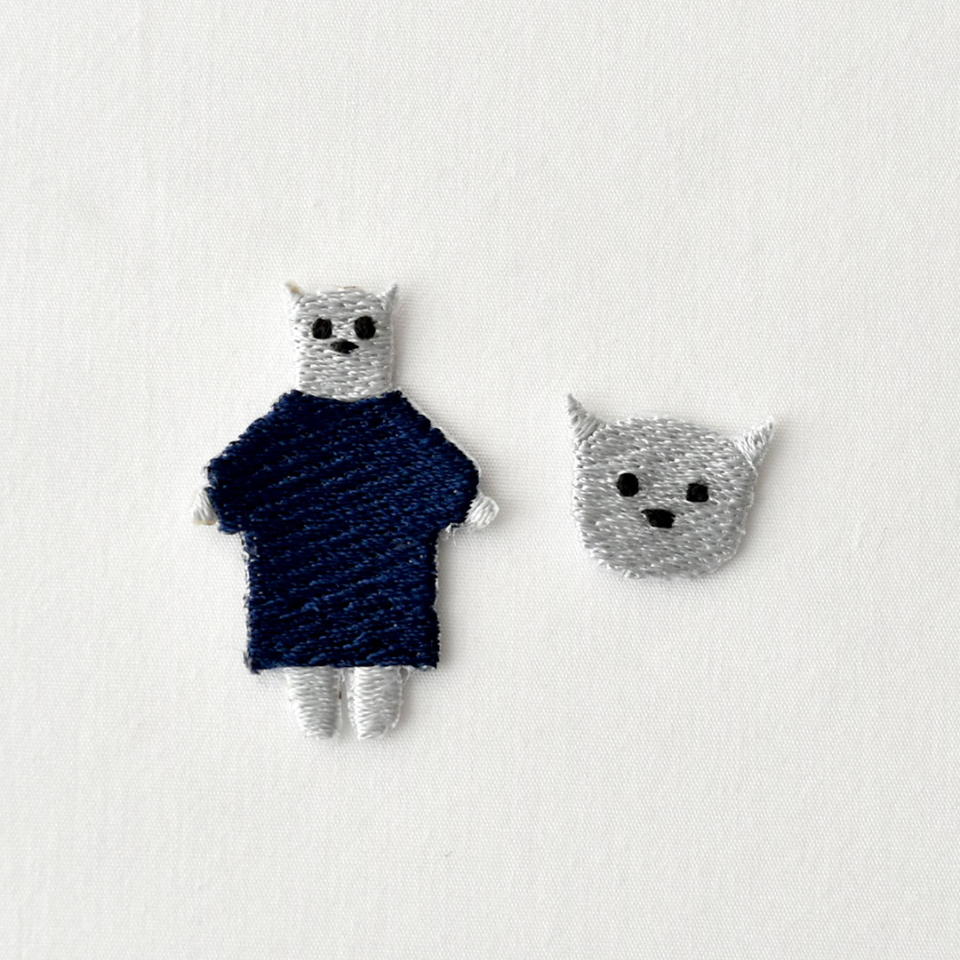 CHECK&STRIPEオリジナルアップリケ　カシミヤのねこ
