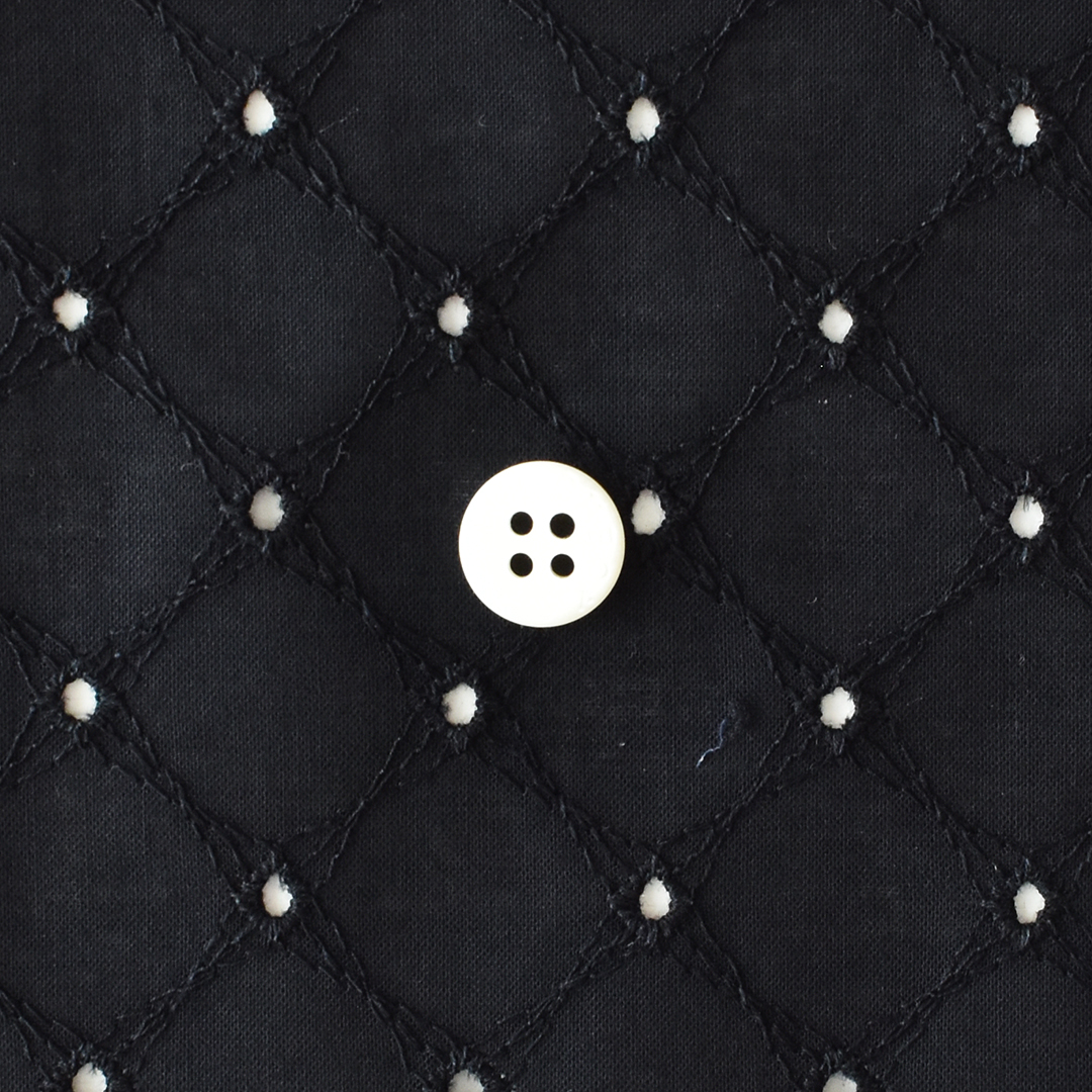 コットンローンレース 格子柄　ブラック