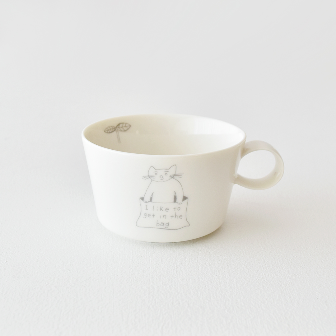 yumiko iihoshi porcelain × トラネコボンボン × CHECK&STRIPE  unjour  après midi cup (cup M)　「I like to get in the bag」
