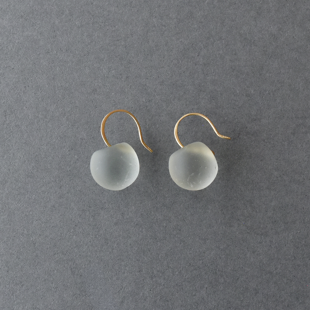 Toile×CHECK&STRIPE Dead Stock Clear Round Glass Beads Hook