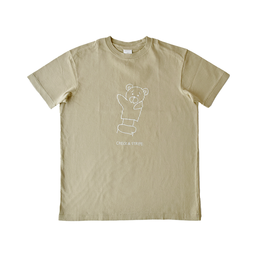 YAECA × CHECK&STRIPE イラストTシャツ パペット(ベア)　カーキ×ホワイトプリント  Sサイズ