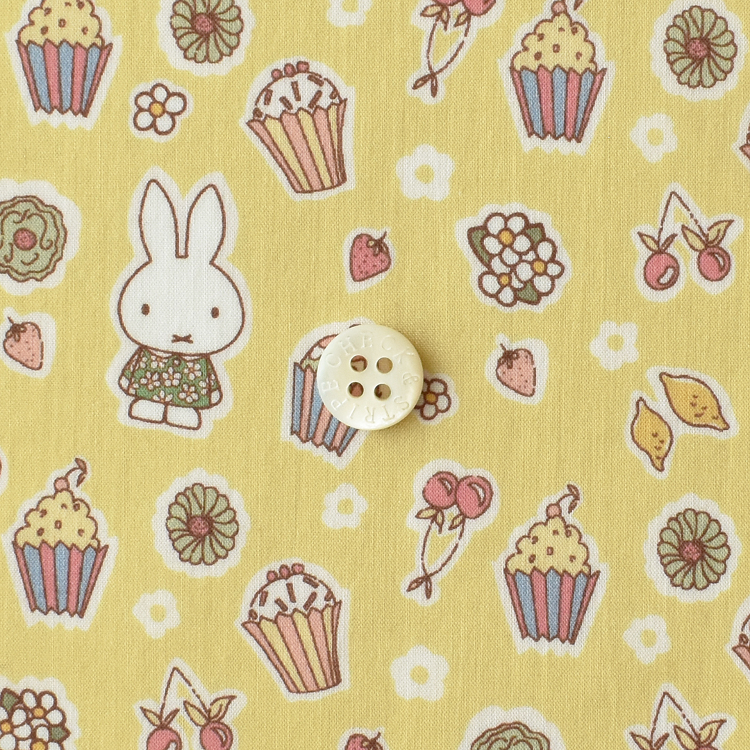 ラミネート A Sweet Birthday　26CT(イエローベージュ地)