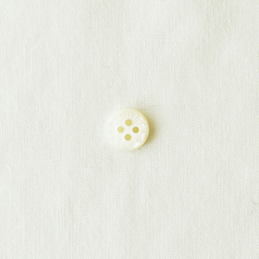 ヒアルロン酸入りのコットン　ホワイト