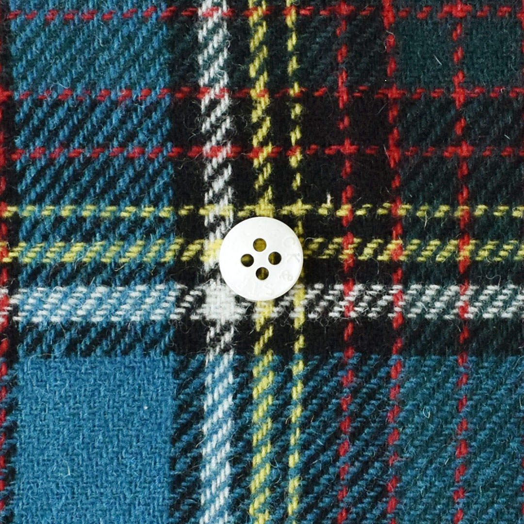 タータンチェックのウール　ブルー系