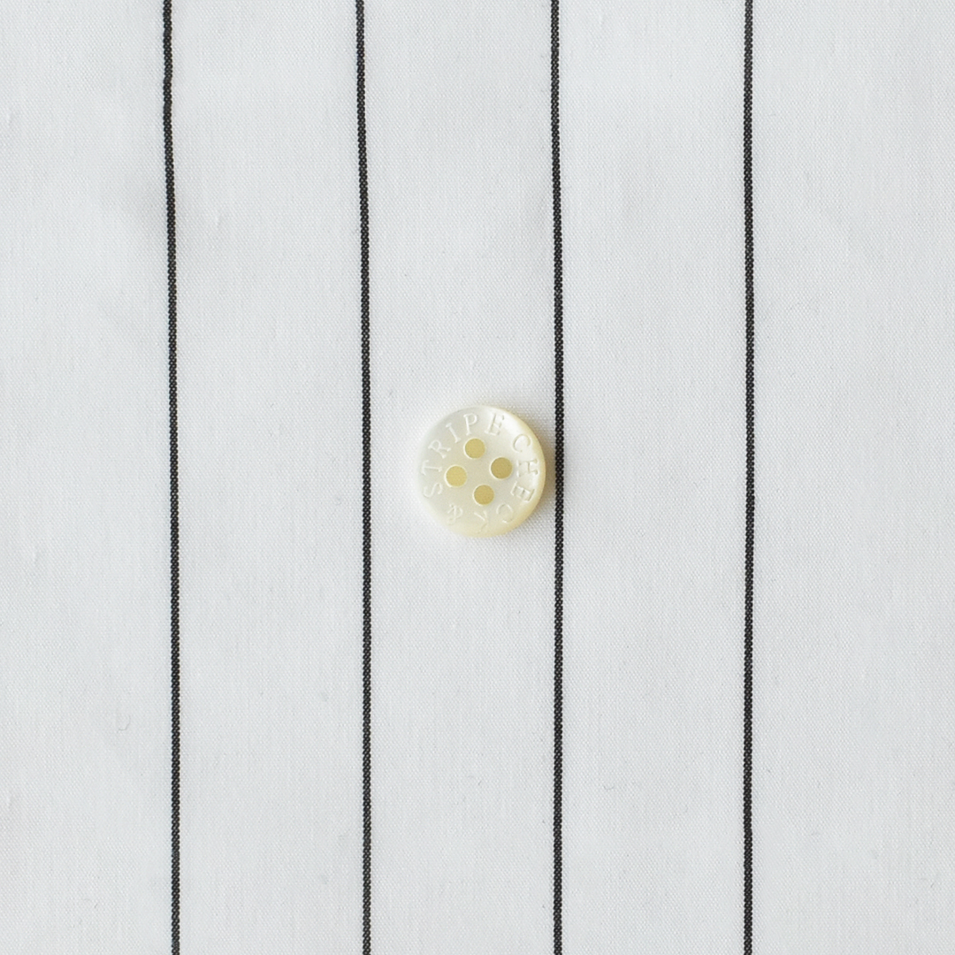 (特価)幅広コットンリヨセル タイプライター ストライプ　ホワイト×ネイビー